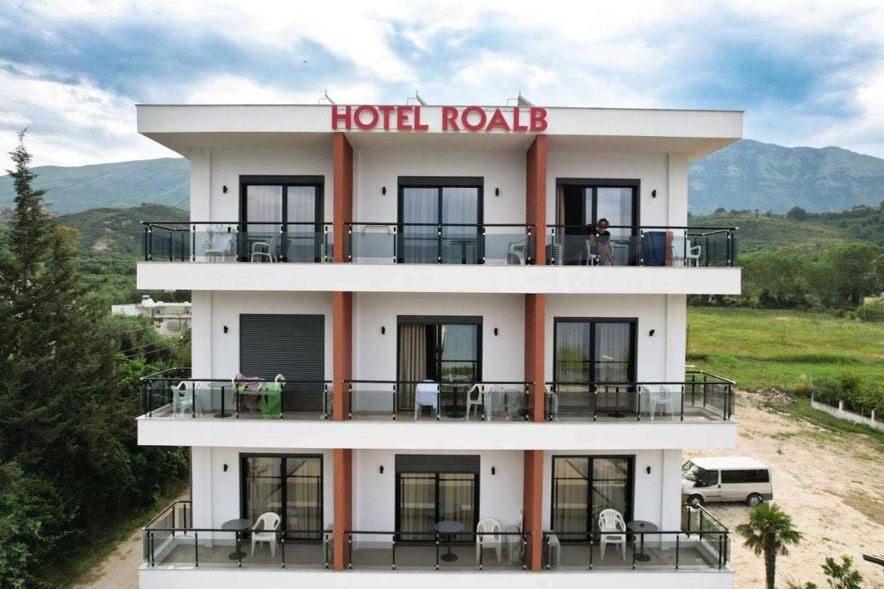 Hotel Roalb Radhimë Eksteriør billede
