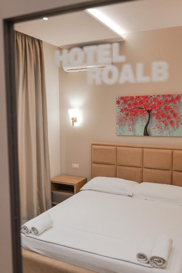 Hotel Roalb Radhimë Eksteriør billede